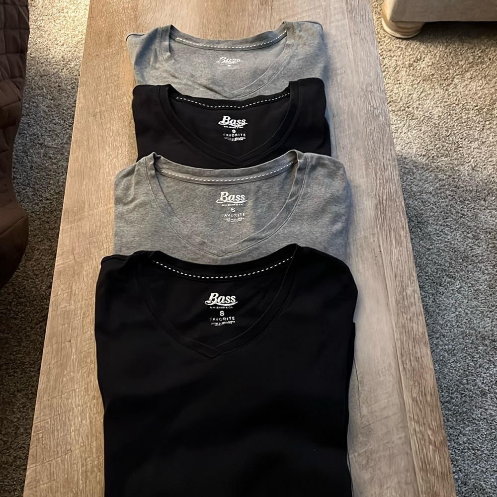Bass Long sleeve v-neck shirts size Small